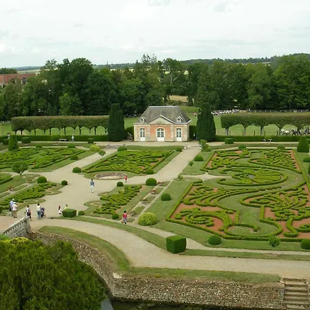 Maison De Charme Renovee, Grand Jardin, Au Calme, Proche Nature Et Chateaux Historiques, Animaux Admis - Fr-1-497-198 度假居