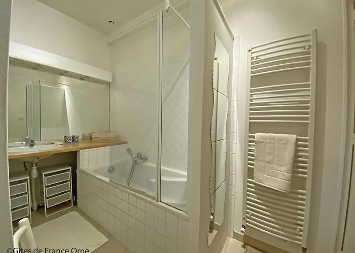 Vakantiehuis Maison Renovee 18eme S. Avec Jardin, Animaux Acceptes Et Recharge Electrique - Fr-1-497-198