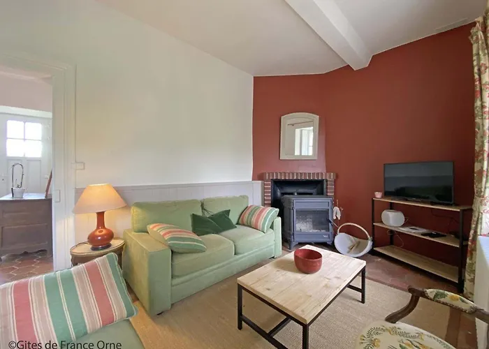 Maison Renovee 18eme S. Avec Jardin, Animaux Acceptes Et Recharge Electrique - Fr-1-497-198